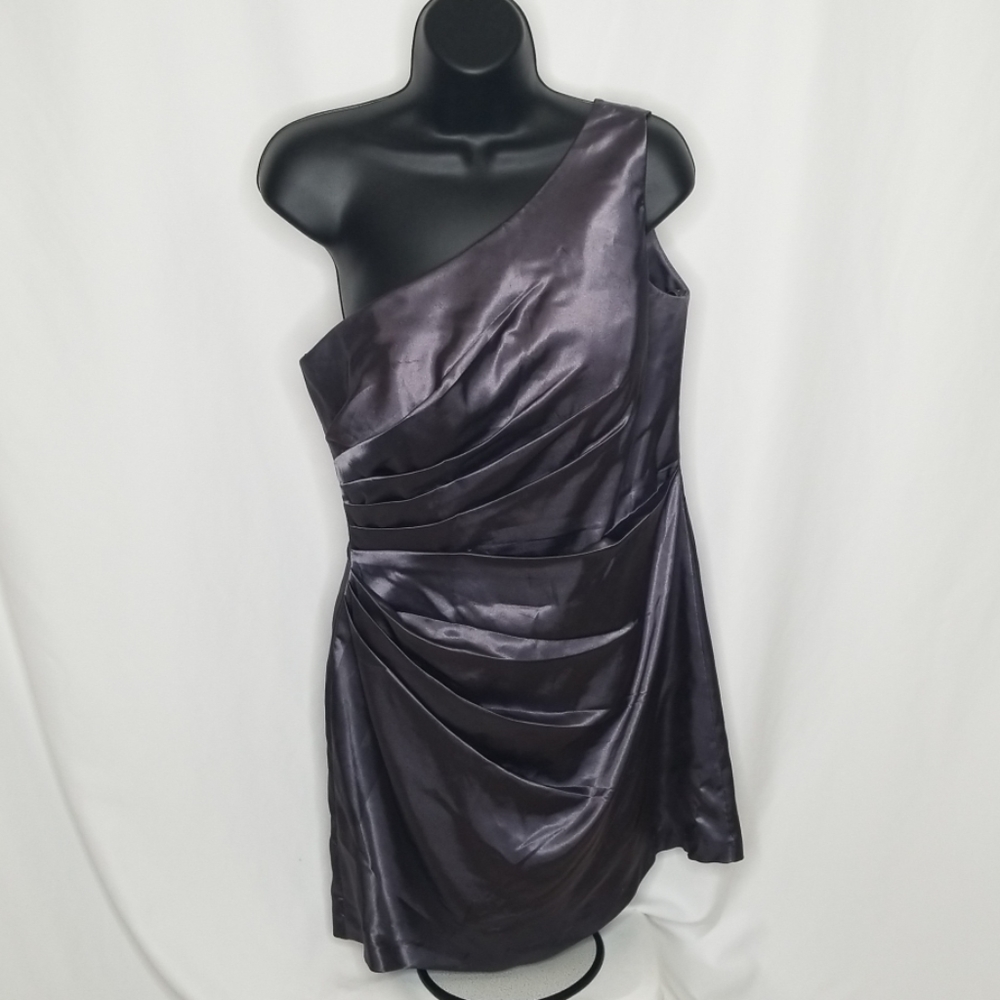 Bill levkoff formal. 1 shoulder knee length. 10